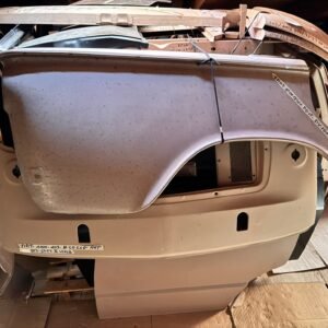 Vendo – Fondo Magazzino Ricambi d’Epoca / Vintage Car Parts Warehouse