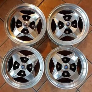 Vendo **cerchi in lega nuovi originali Personal misura 6x14 attacco 4x130.