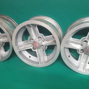 In vendita:  Set cerchi Stilauto 6,5x13 datati 1975.