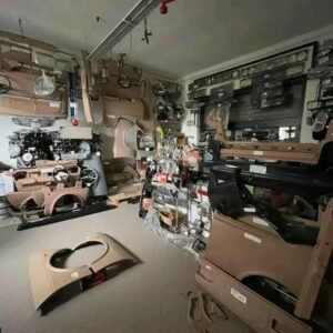 Fondo Magazzino – Ricambi Auto Storiche