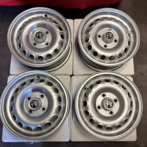 Alfa Romeo Campagnolo Magnesium Wheels – 14x6 (105 Series / GTA)