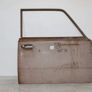 In vendita:  Porta anteriore destra originale per Fiat 125 Special Berlina.